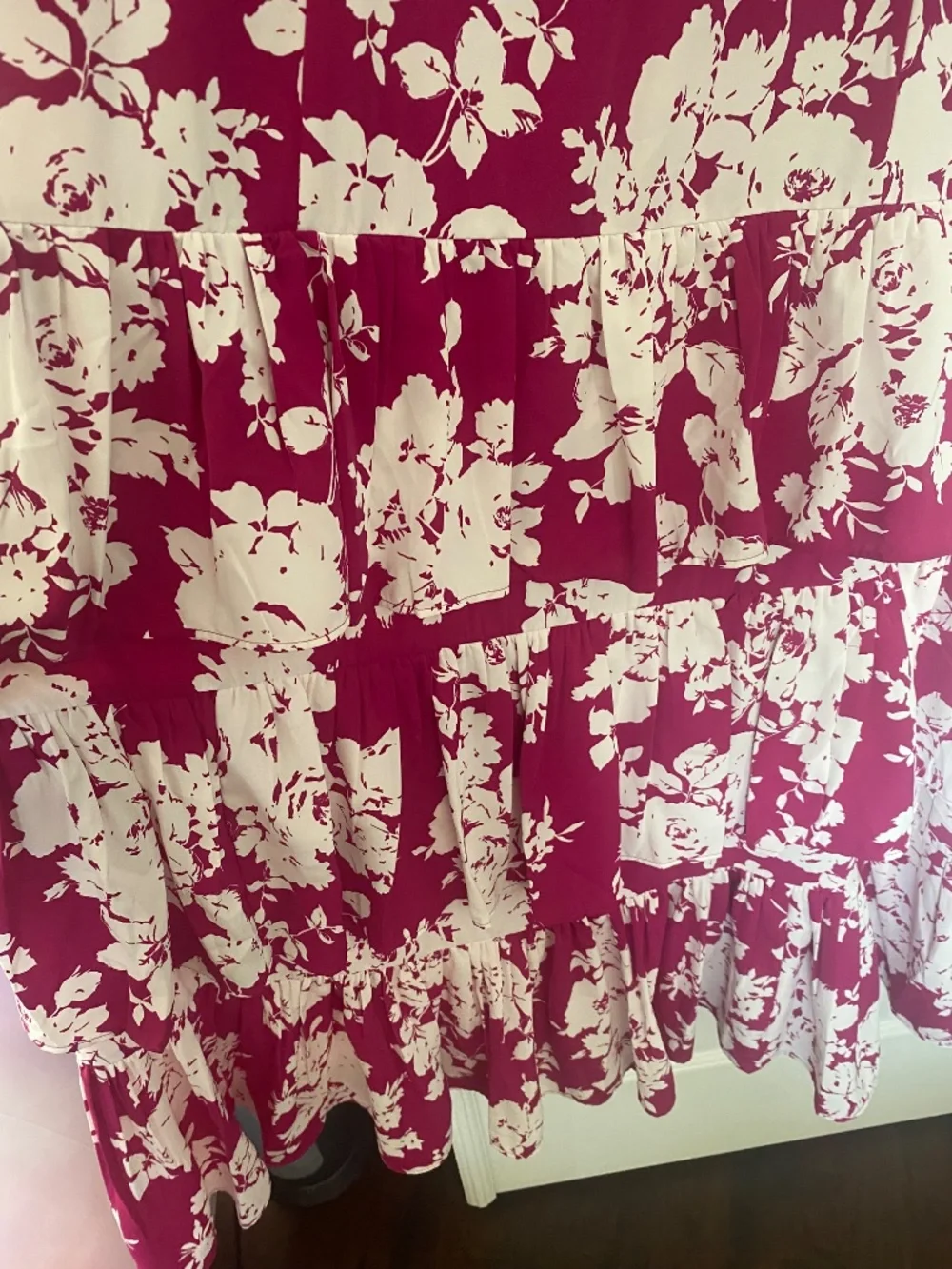 ABERCOMBIE & FITCH MAGENTAL FLORAL TIERED MAXI DRESS SIZE XL